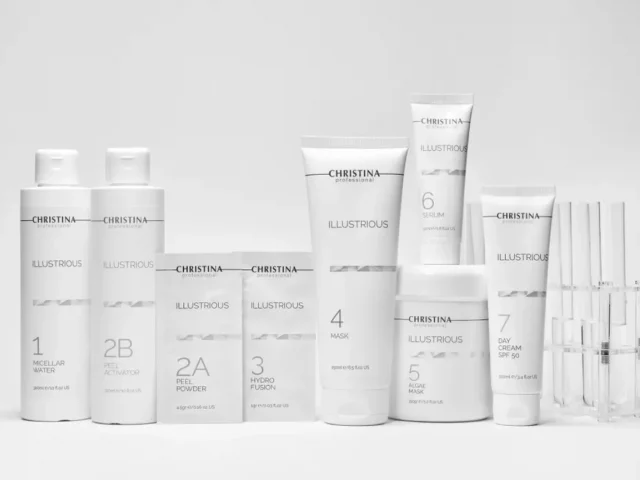 イラストリアス CHRISTINA ILLUSTRIOUS 施術用ラインナップ